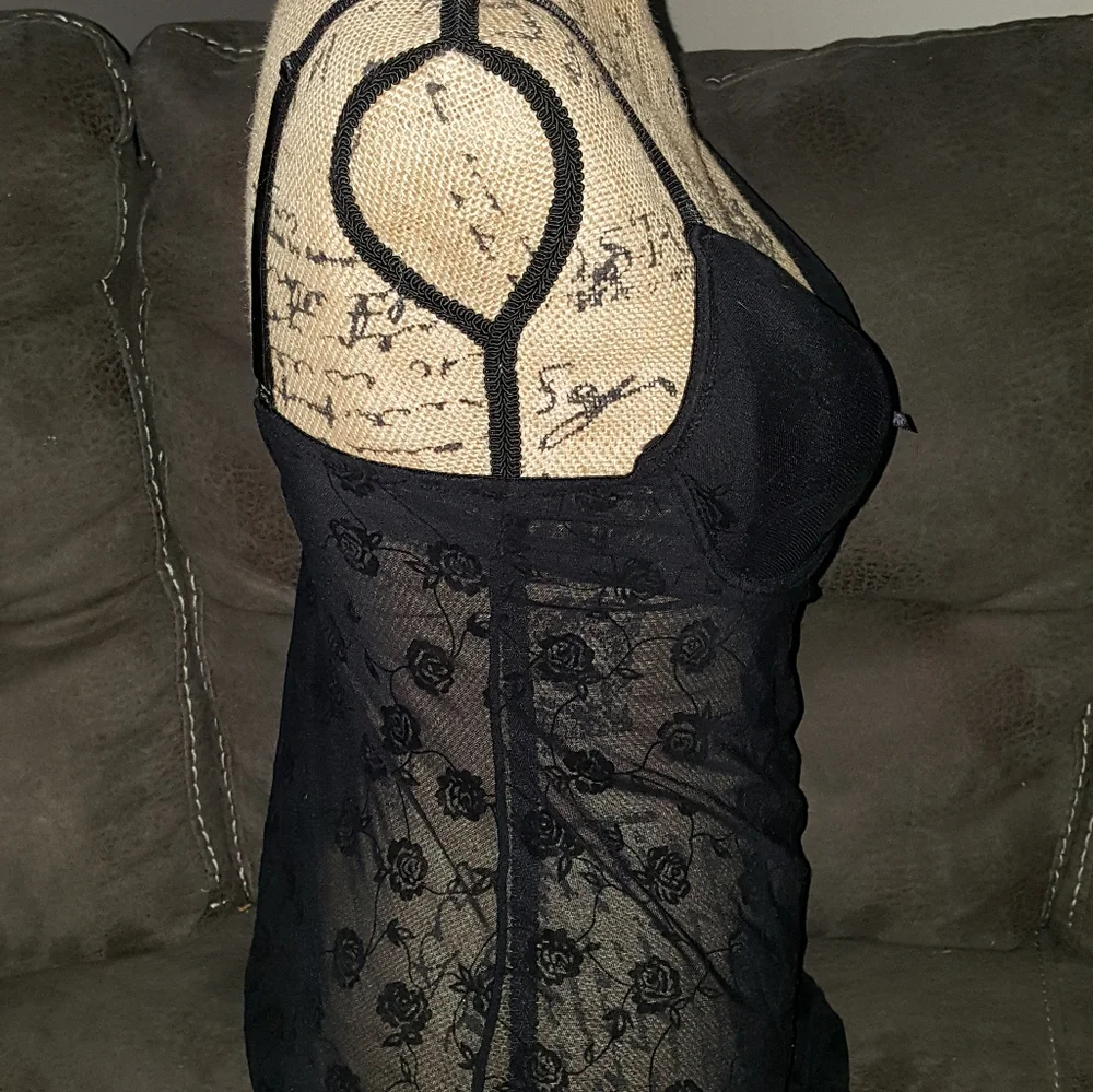 Black lingerie with‎ rose pattern